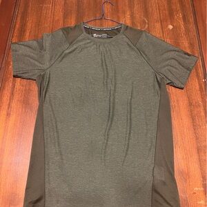 UnderArmour HeatGear Fitted Shirt, Size: Large